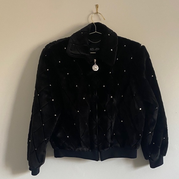St. John Quilted Faux Fur Studded Convertible Vest/Bomber • Size S - Picture 2 of 16